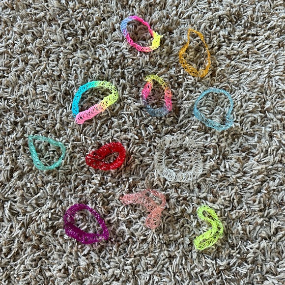 🔹3/$20 Classic 90s Chokers - Picture 1 of 5